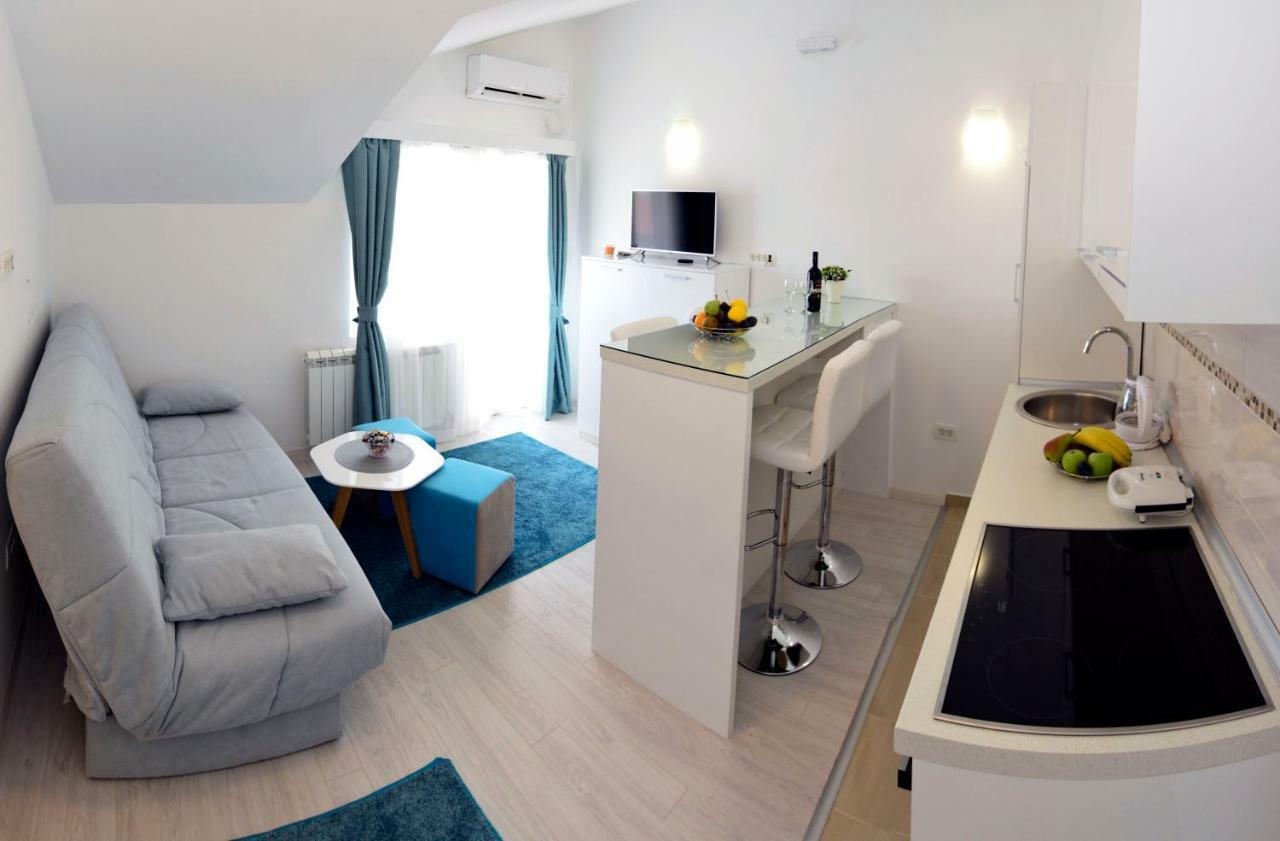 Apartmani Stefanija Tivat Eksteriør billede